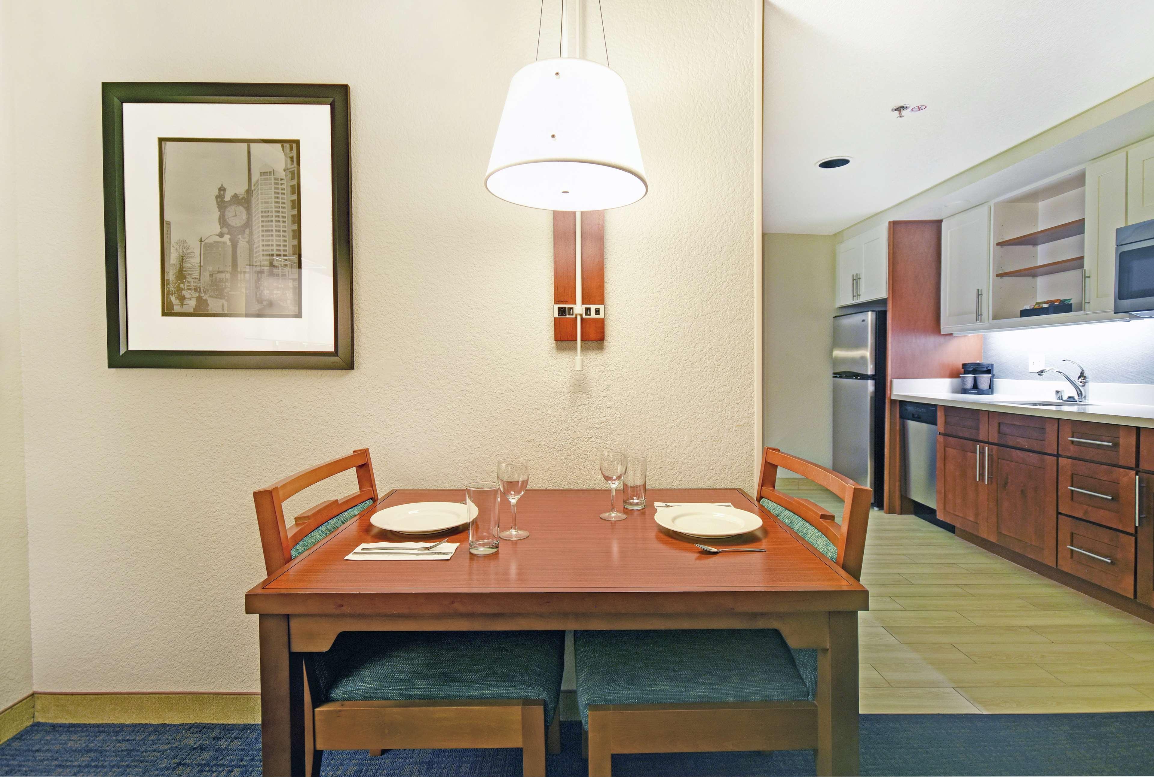Homewood Suites By Hilton Seattle Downtown Exterior photo